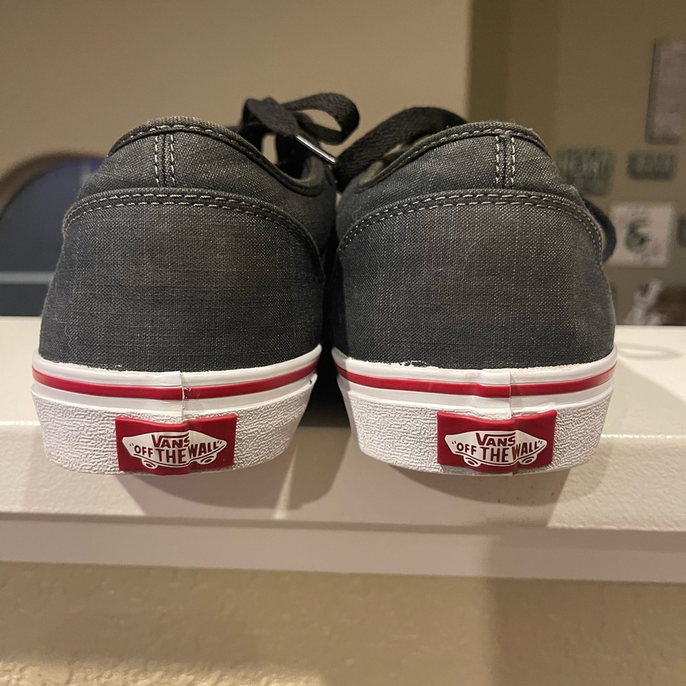 Mens Vans - Picture 7 of 7